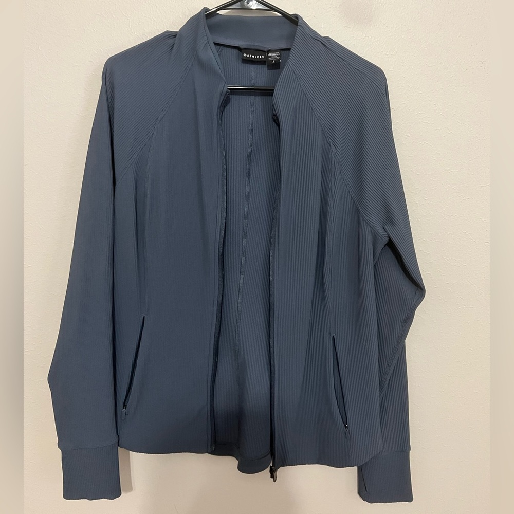 Women’s Athleta Salutation Jacket in Granite Blue. Size L. Used 1x. EC.